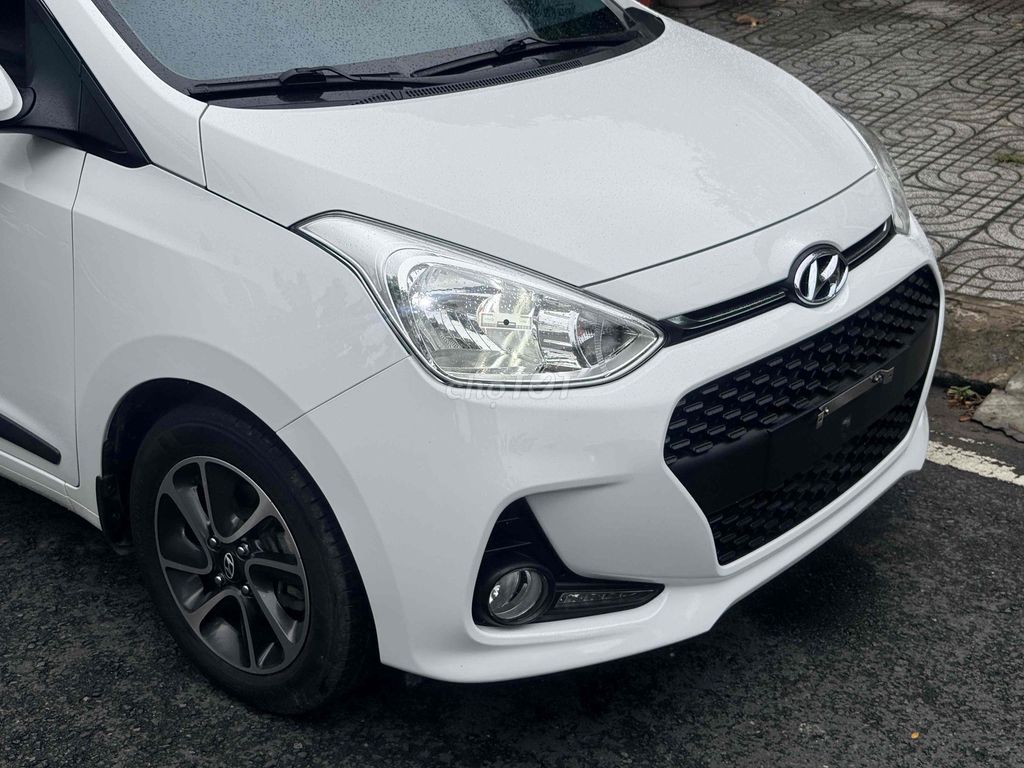 Hyundai i10 1.2 AT 2020 - ảnh 3