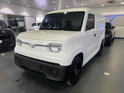VinFast EC VAN - ảnh 1