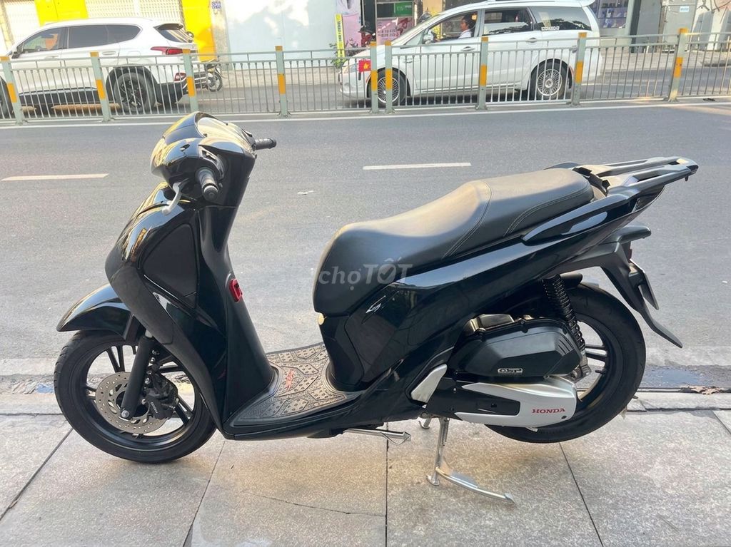 Honda SH 2018 - ảnh 1