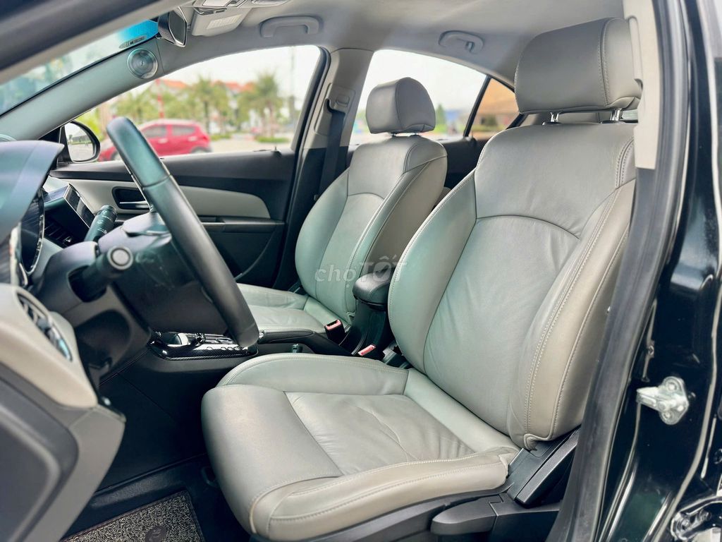 Chevrolet Cruze 2013 - ảnh 2