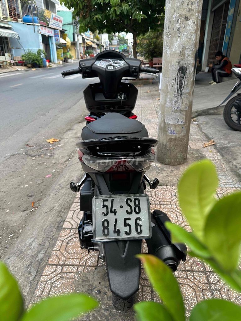 Honda Airblade 2010 - ảnh 3