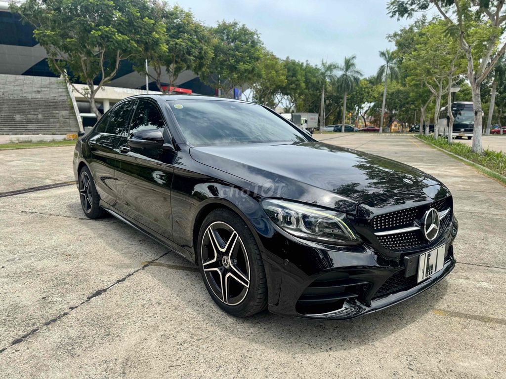 Mercedes-Benz 2021 - ảnh 2