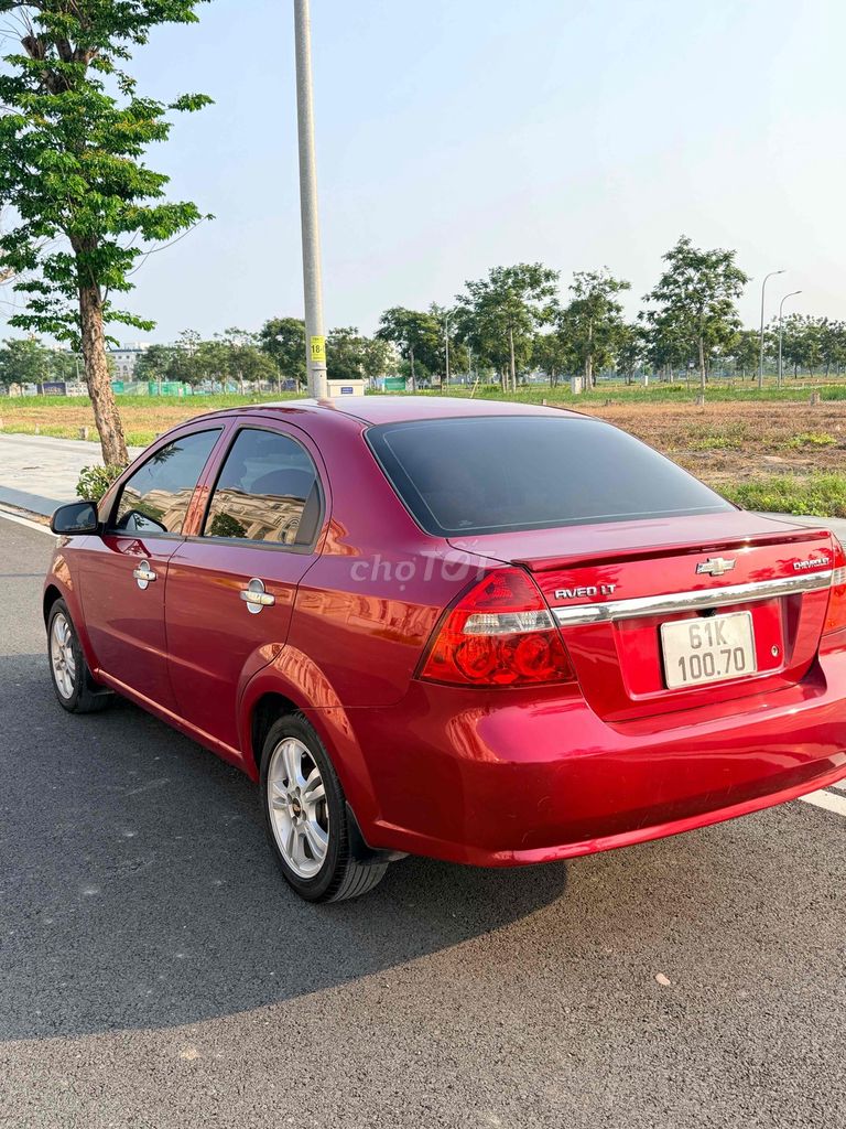 Chevrolet Aveo - ảnh 2