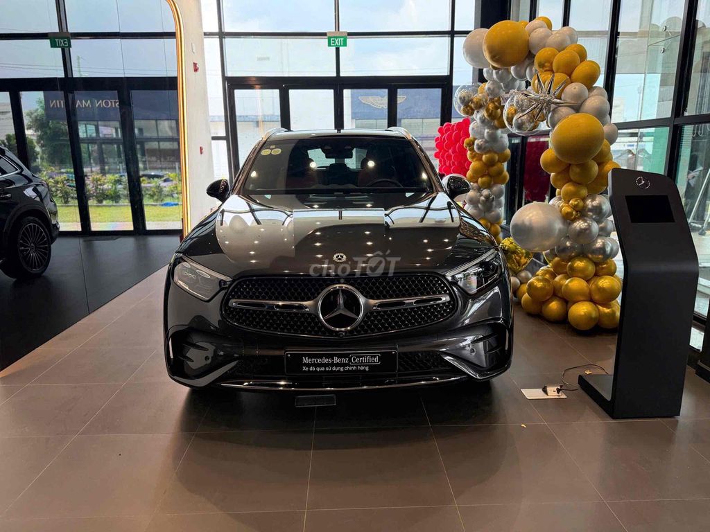 Mercedes-Benz GLC - ảnh 1