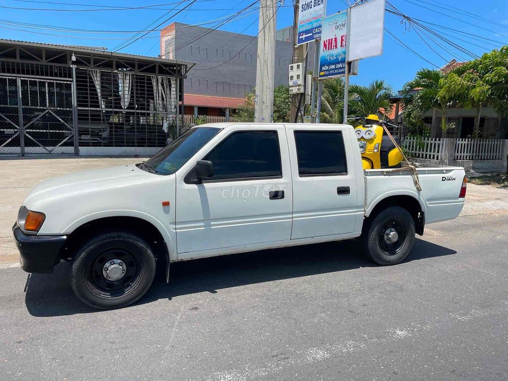 Isuzu Dmax 2000 - ảnh 4