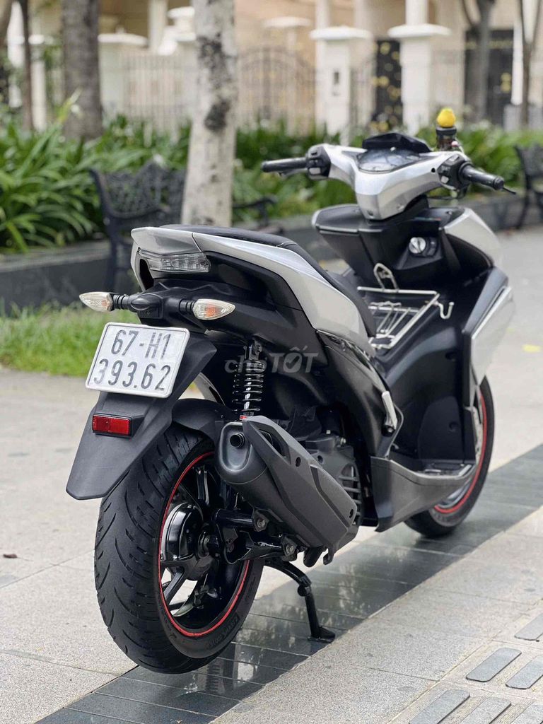 Yamaha NVX 2017 - ảnh 4