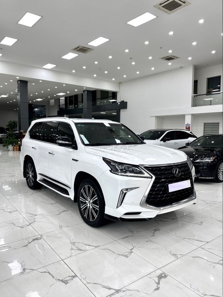 Lexus LX 2021 - ảnh 2