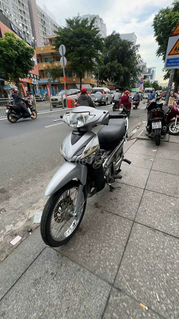 Honda Future 2007 - ảnh 3