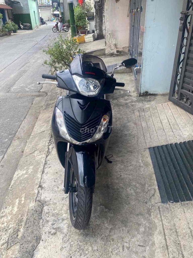 Honda SH 2010 - ảnh 2