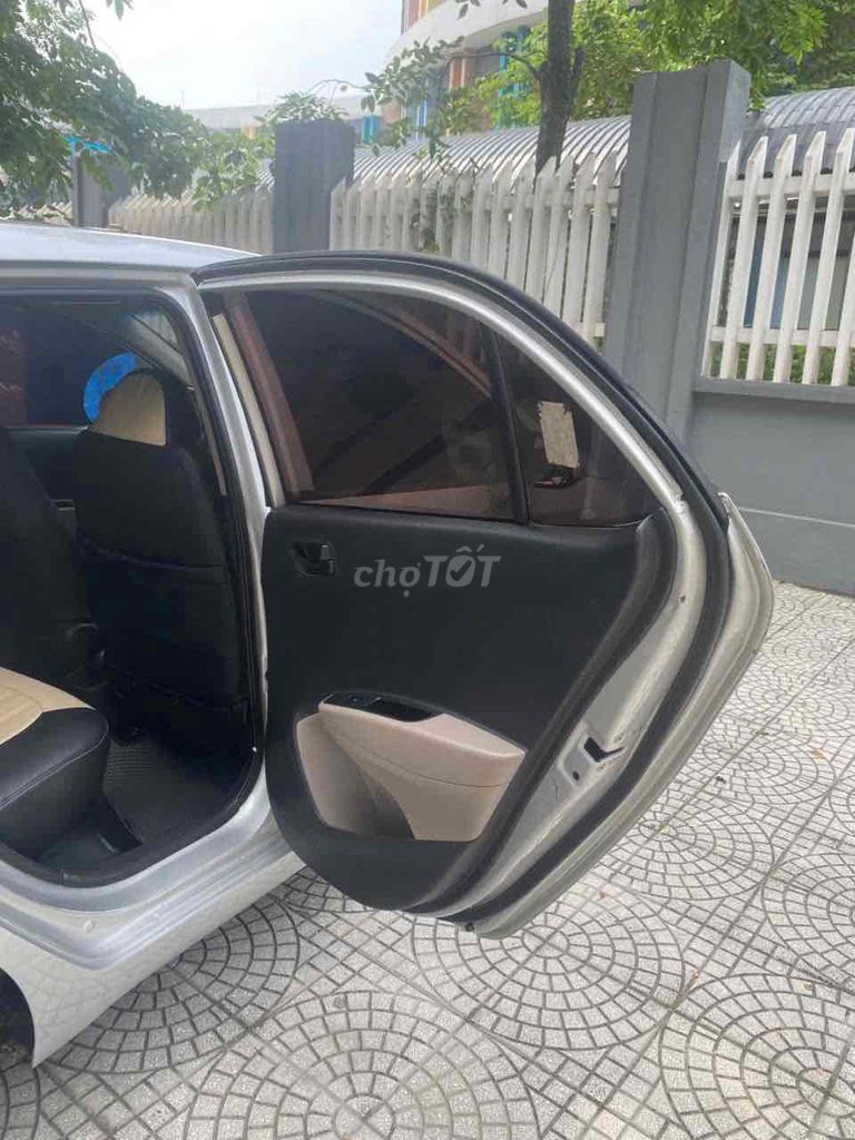 Hyundai Grand i10 - ảnh 3