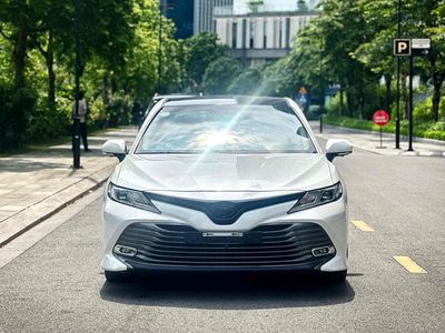 Toyota Camry 2.0G 2021 - ảnh 1