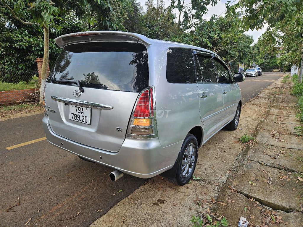 Toyota Innova 2008 - ảnh 4