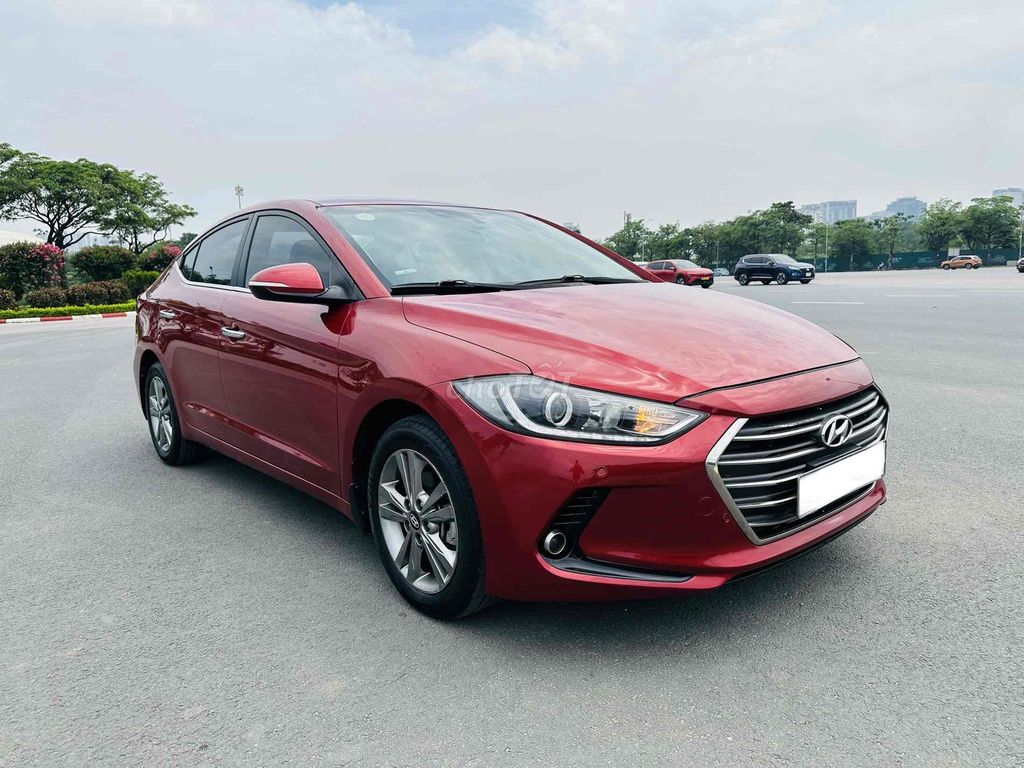 Hyundai Elantra 2016 - ảnh 3