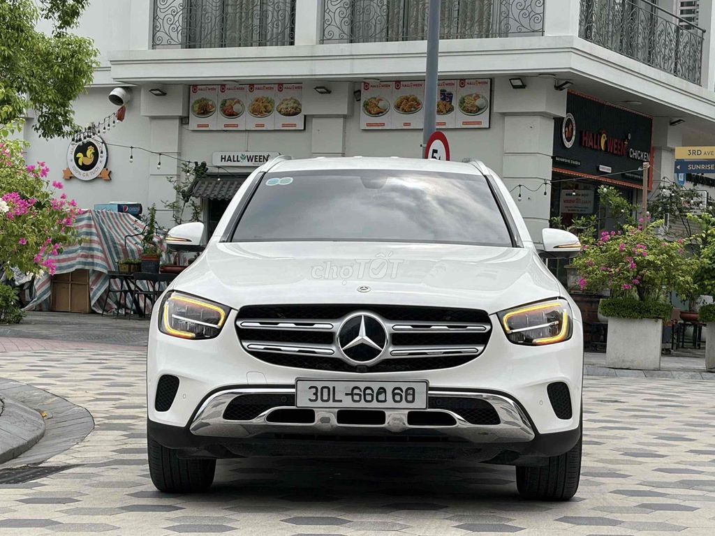 Mercedes-Benz 2022 - ảnh 2