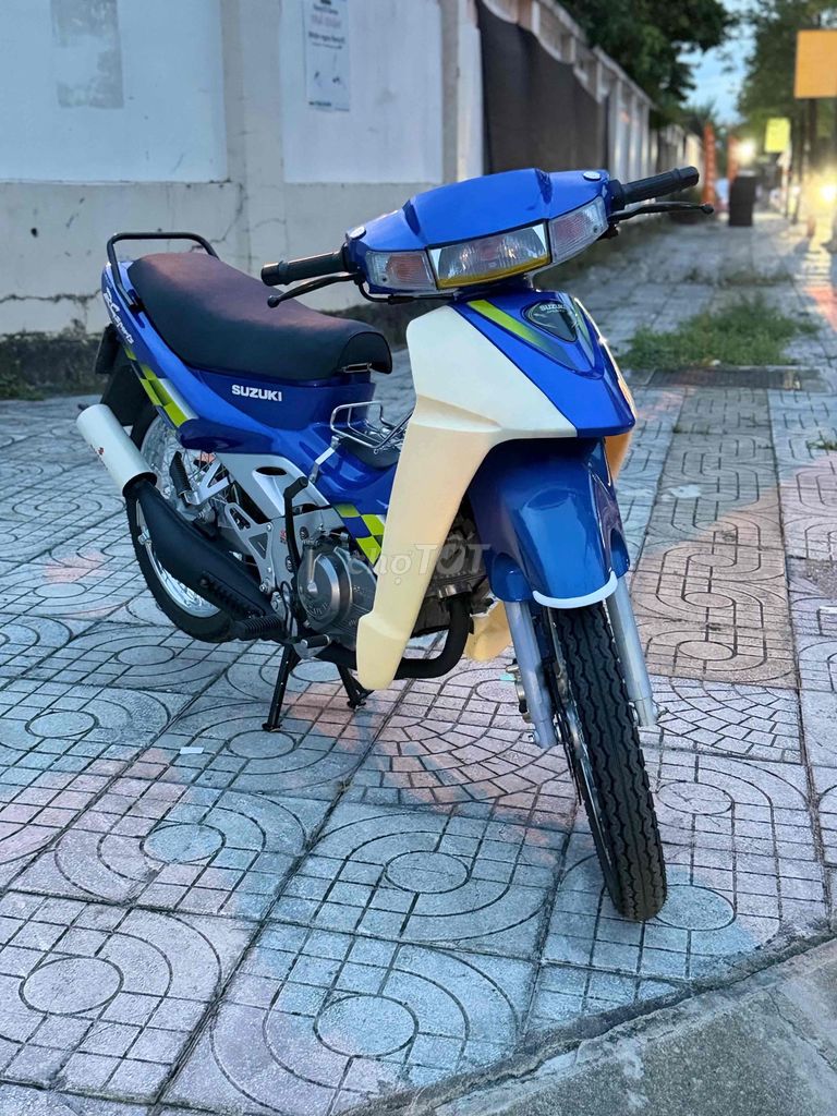 Suzuki RG 2002 - ảnh 3