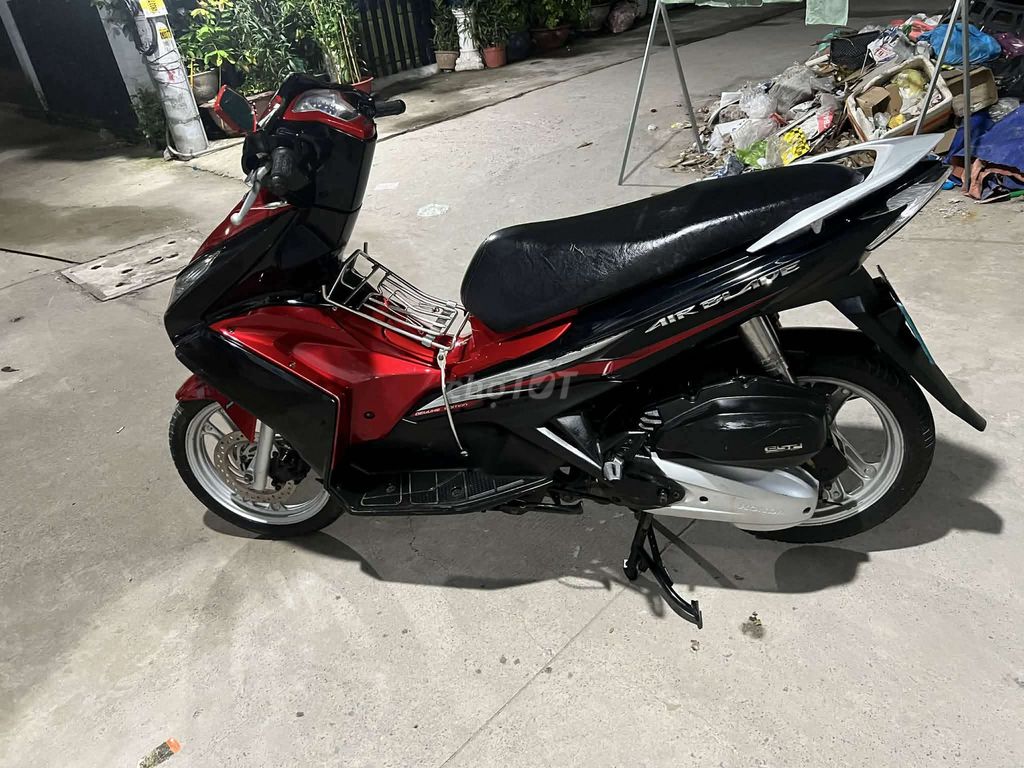Honda Air Blade 2024 - ảnh 4