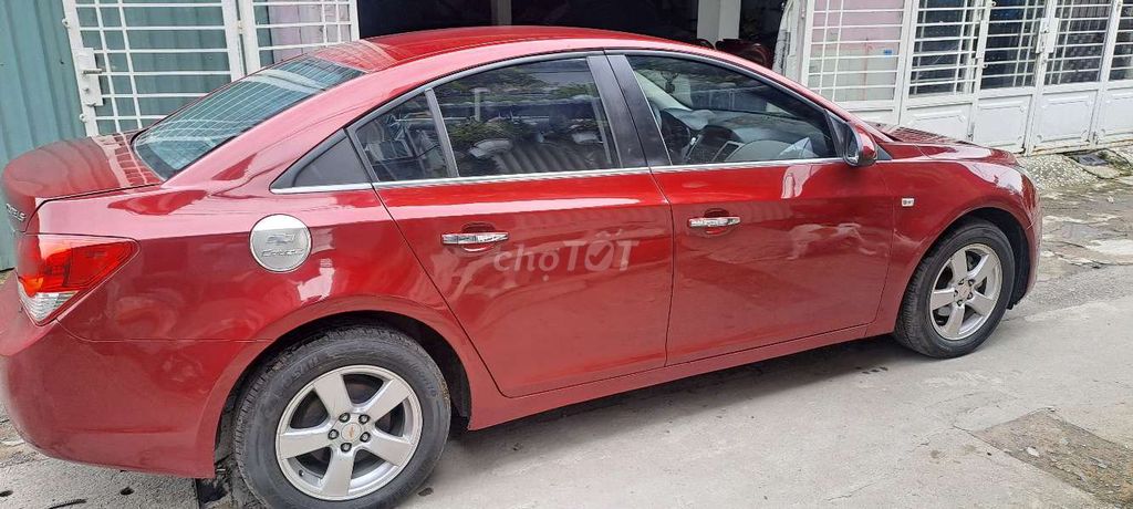 Chevrolet Cruze 2012 - ảnh 3