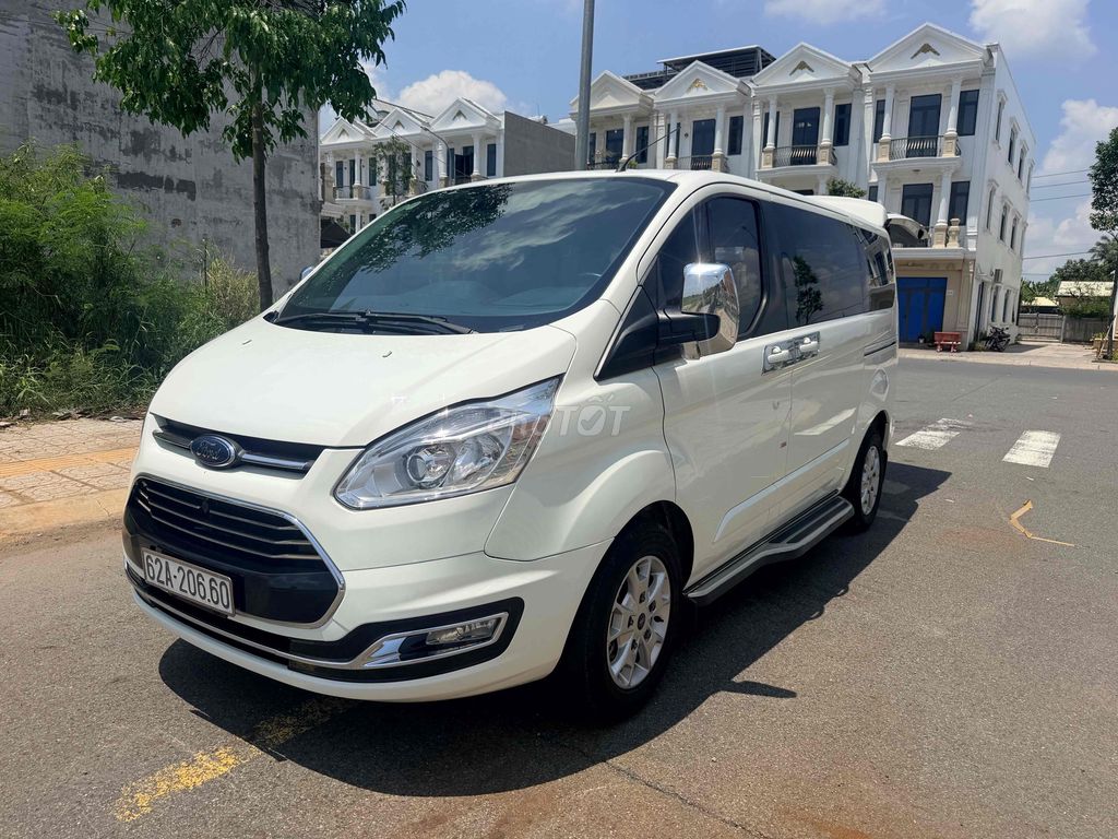 Ford Tourneo 2020 - ảnh 1