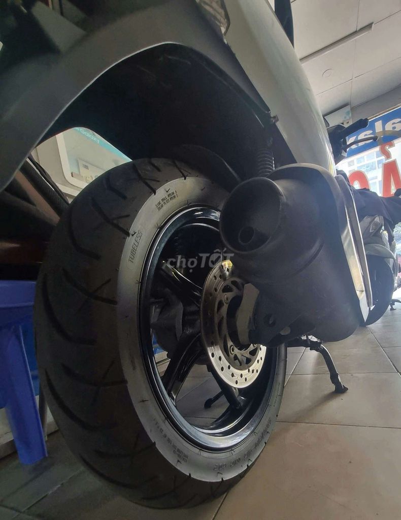 Honda 2010 - ảnh 3