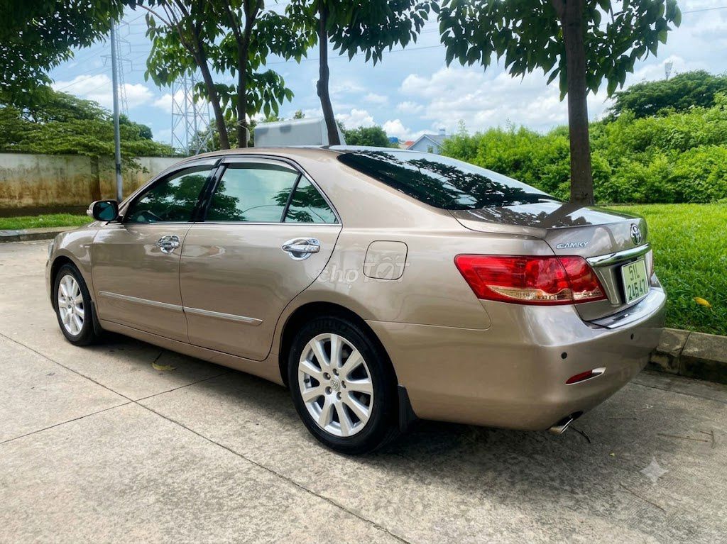 Toyota Camry 2008 - ảnh 2