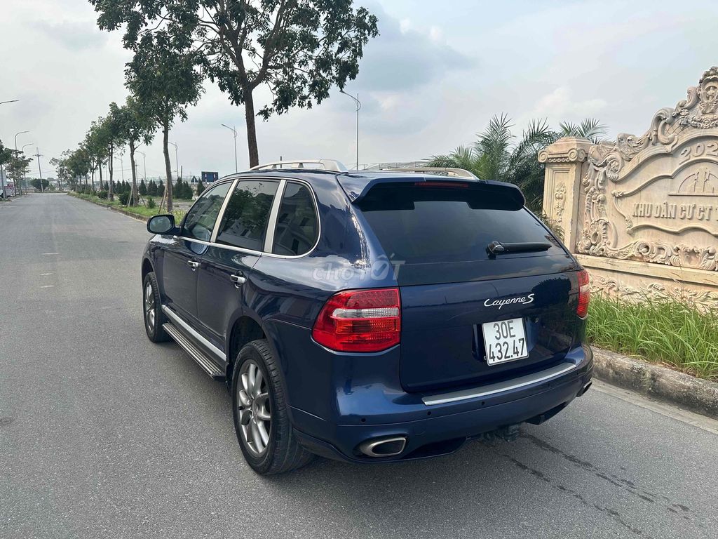 Porsche Cayenne 2008 - ảnh 2