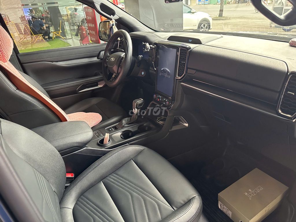 Ford Everest 2023 - ảnh 5