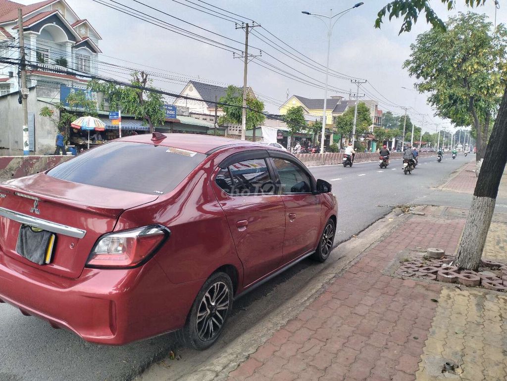 Mitsubishi Attrage 2021 - ảnh 5