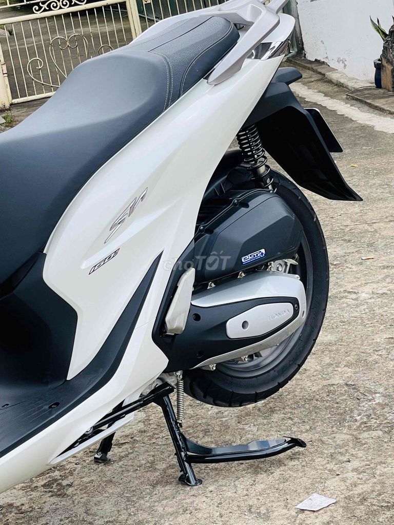 Honda SH 2023 - ảnh 4