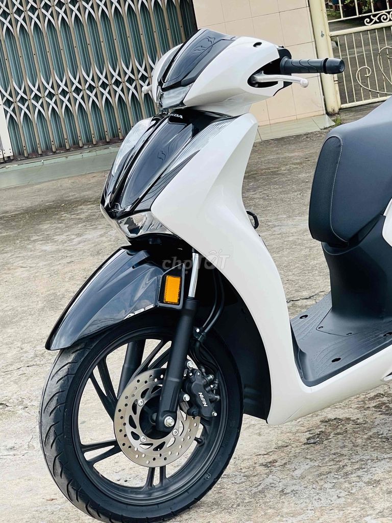 Honda SH 2023 - ảnh 5