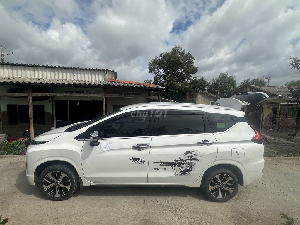 Mitsubishi Xpander - ảnh 1