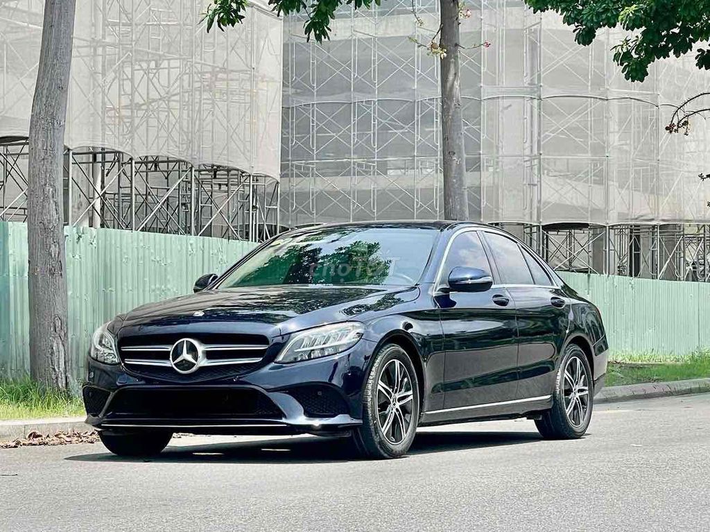 Mercedes-Benz 2020 - ảnh 3