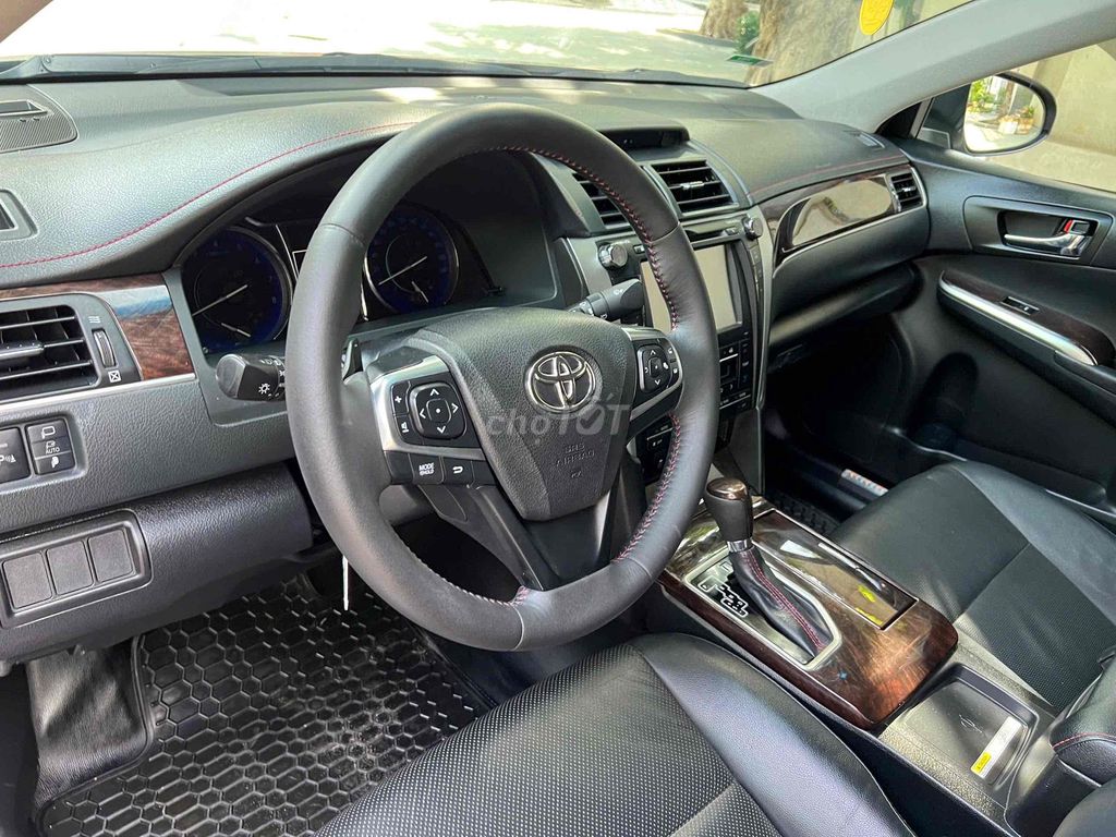 Toyota Camry 2017 - ảnh 2