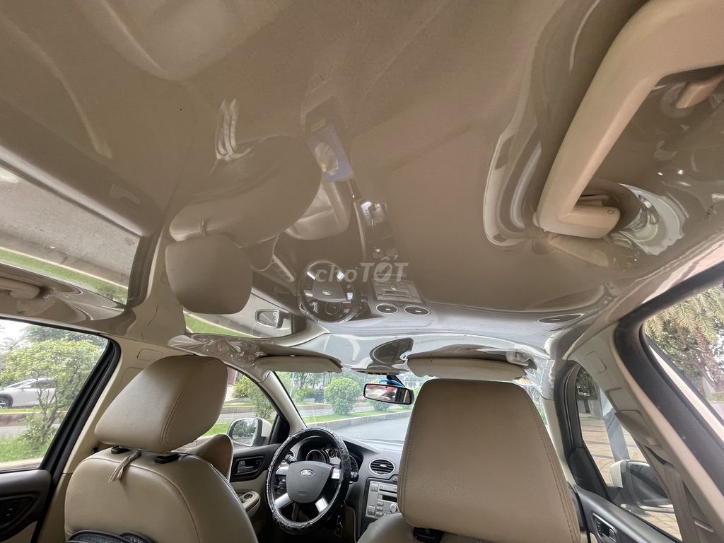 Ford Focus 2011 - ảnh 3