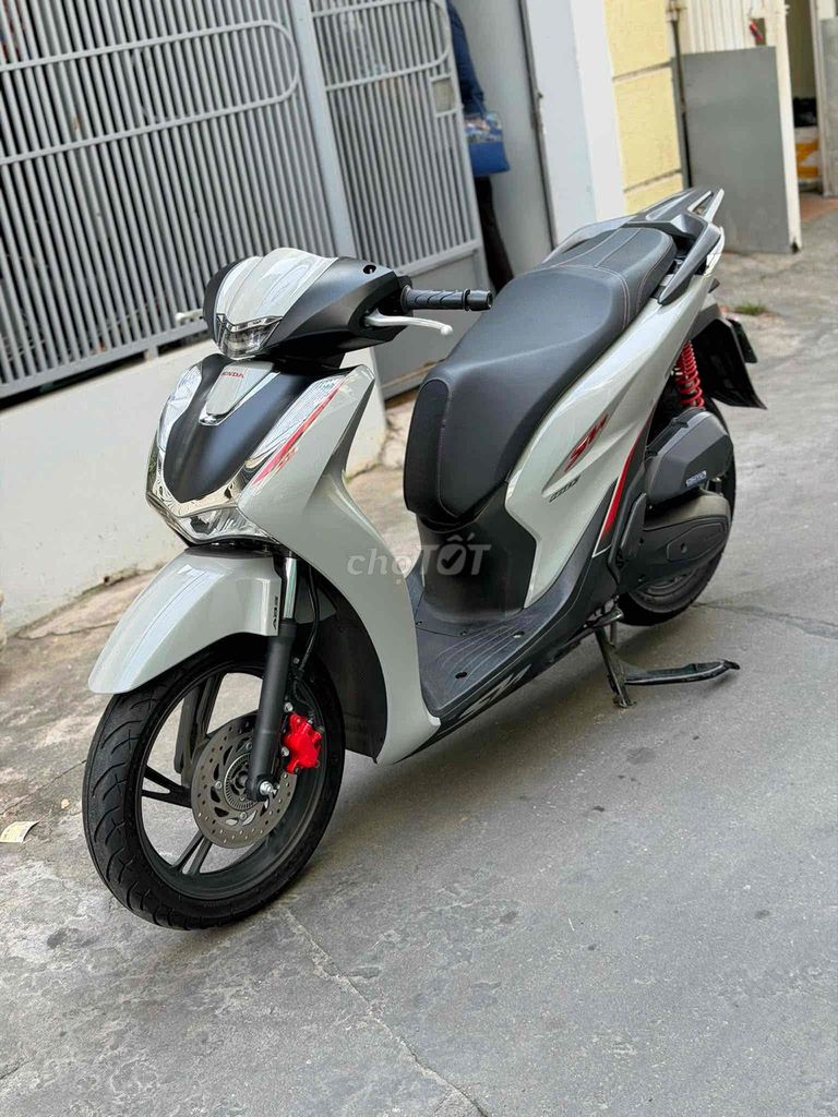 Honda SH 2024 - ảnh 2