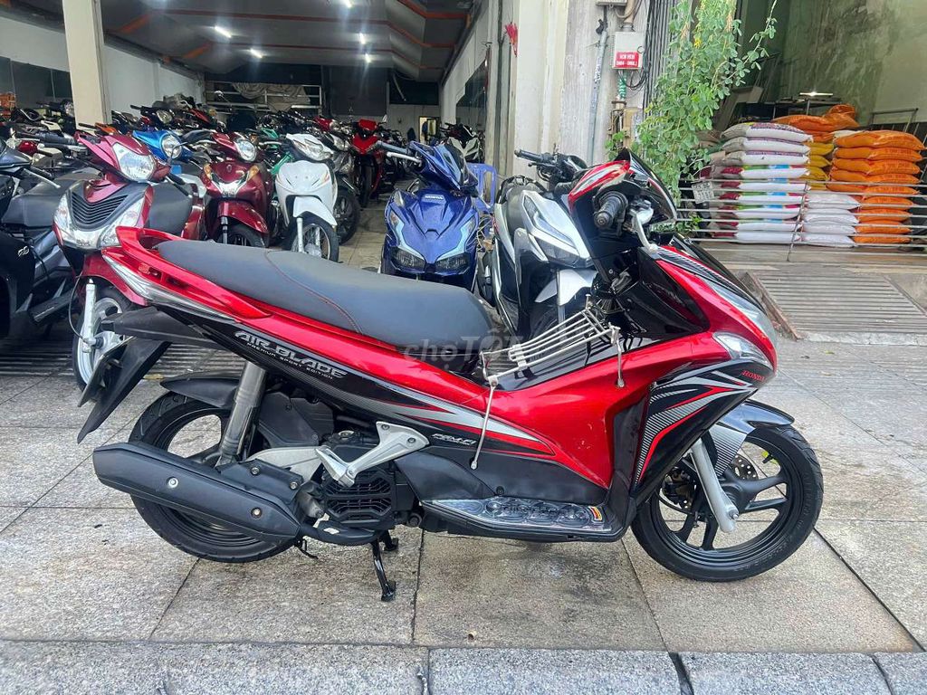 Honda Blade 2012 - ảnh 2
