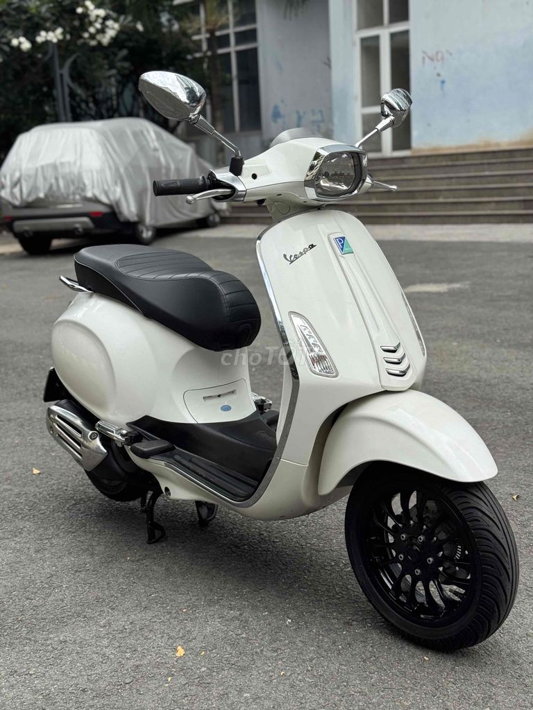 Piaggio Vespa 2018 - ảnh 1