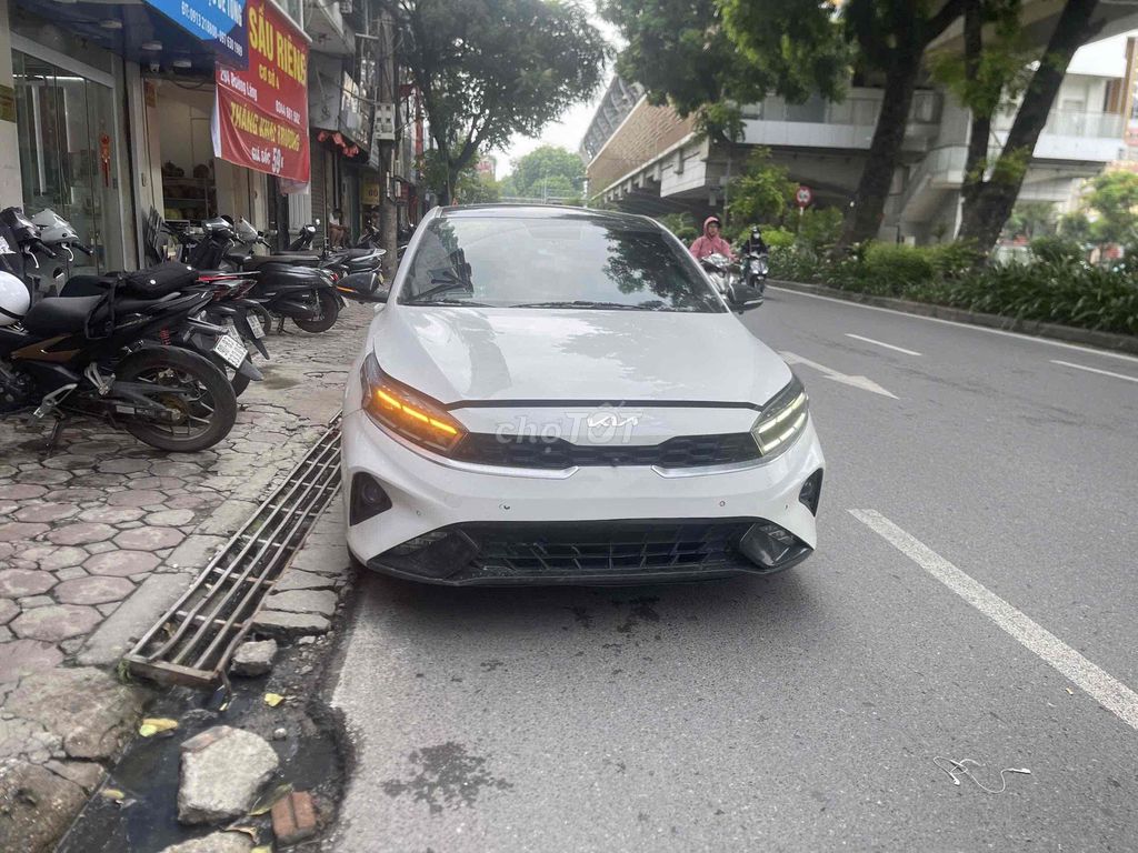 Kia K3 - ảnh 1