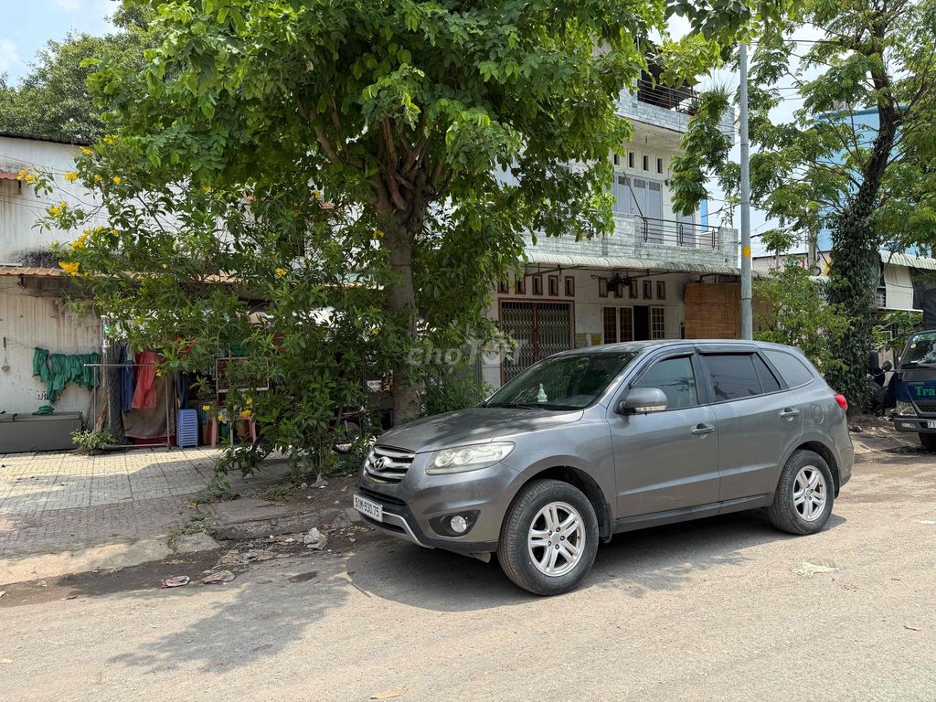 Hyundai 2011 - ảnh 1