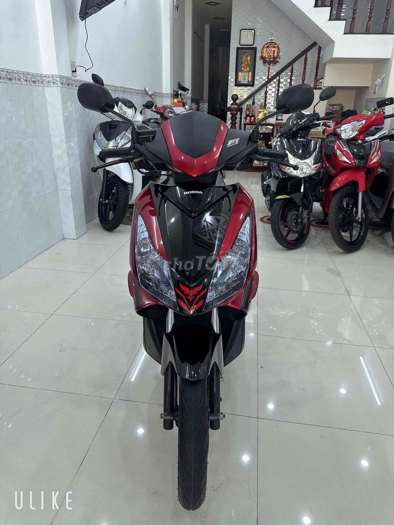 Honda Air Blade 2011 - ảnh 1