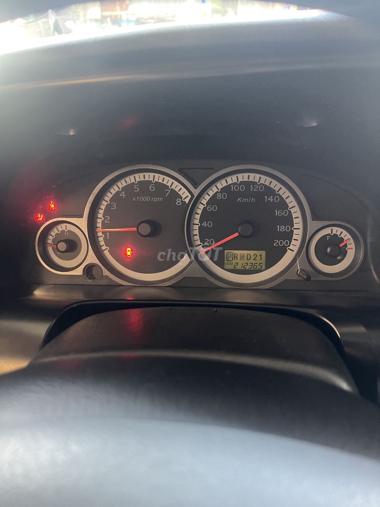 Ford Escape - ảnh 1