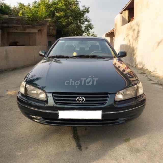 Toyota Camry 2000 - ảnh 1