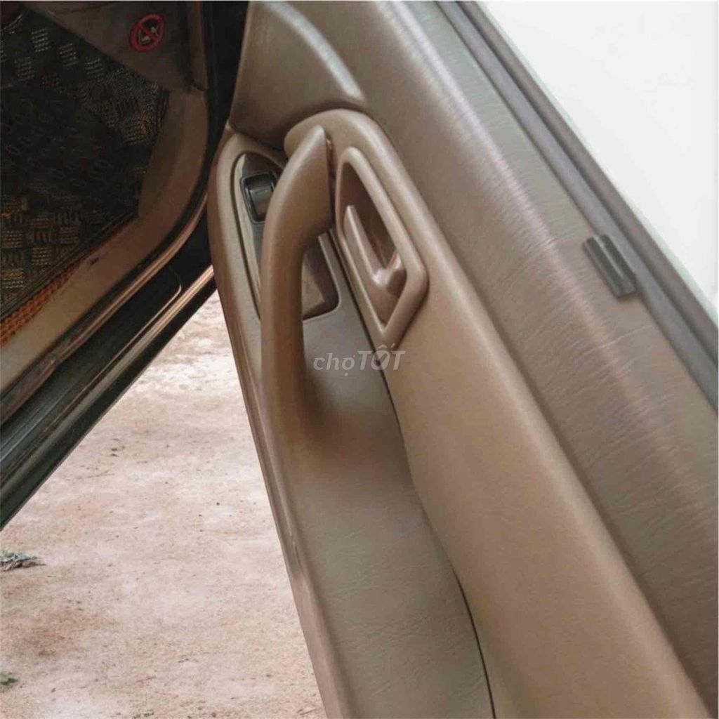 Toyota Camry 2000 - ảnh 3