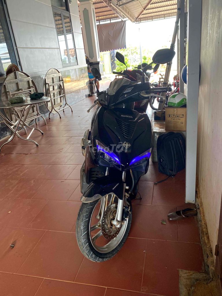 Honda Air Blade 2017 - ảnh 2