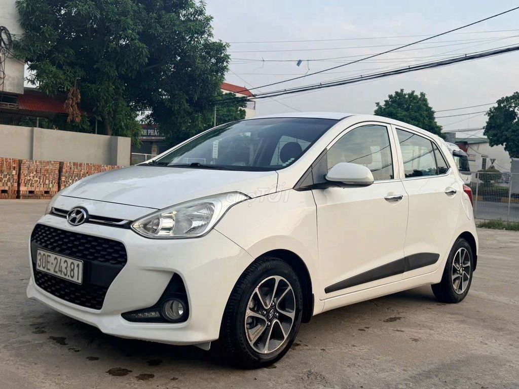 Hyundai Grand i10 - ảnh 1