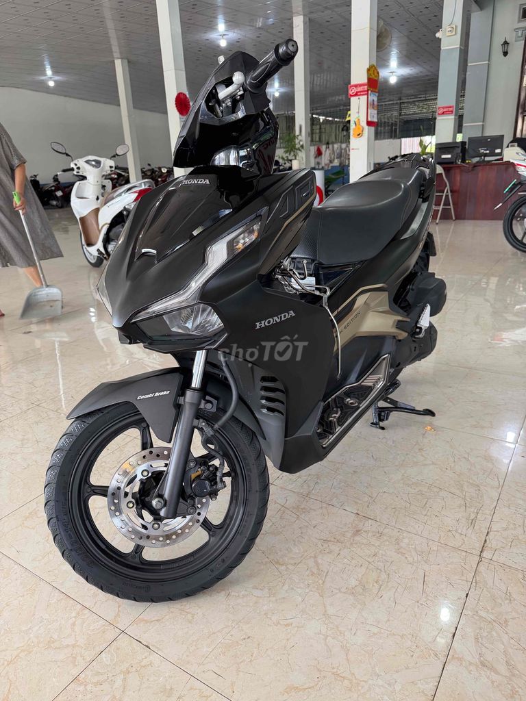 Honda Airblade 2021 - ảnh 1