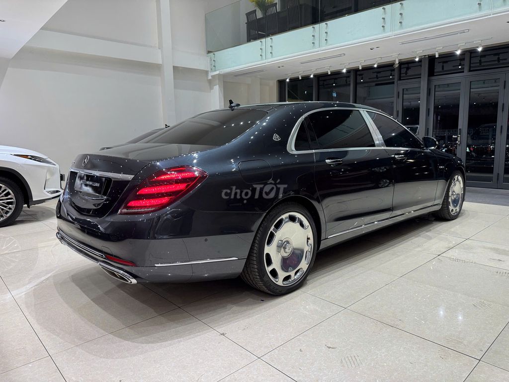 Mercedes-Benz 2018 - ảnh 3