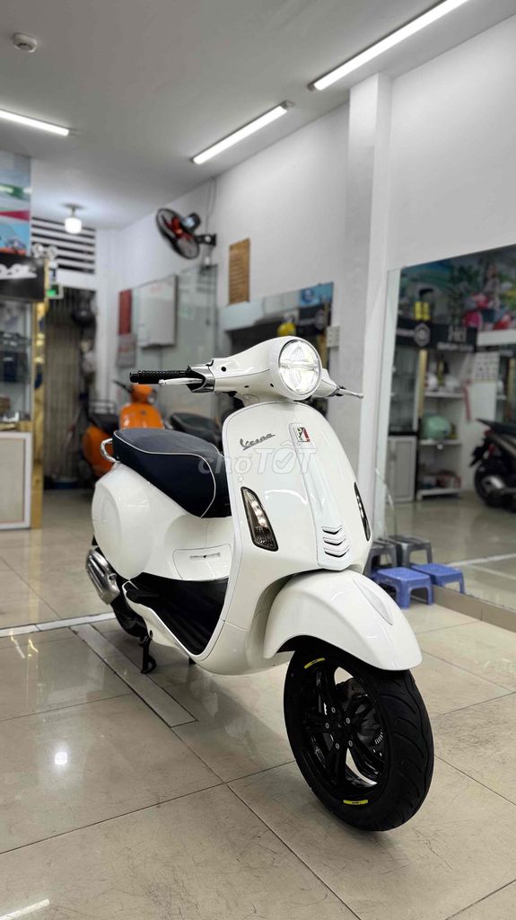 Piaggio Vespa 2018 - ảnh 4