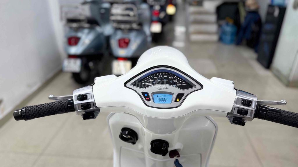 Piaggio Vespa 2018 - ảnh 5