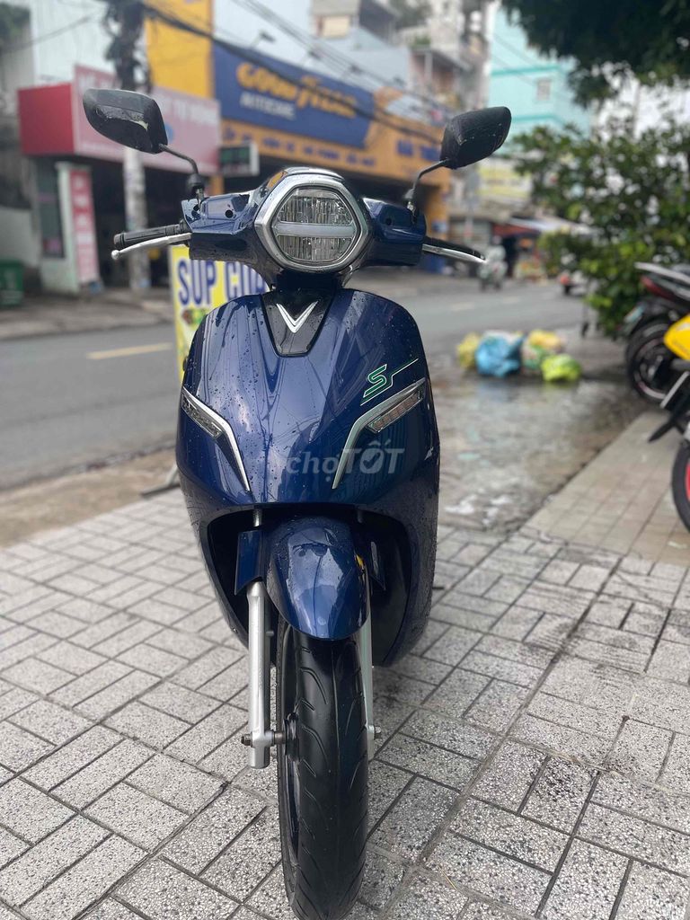 VinFast Klara 2022 - ảnh 1