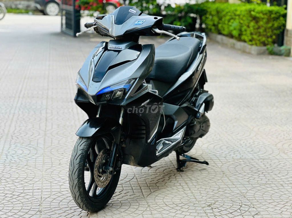 AIR BLADE 2018 - ảnh 1